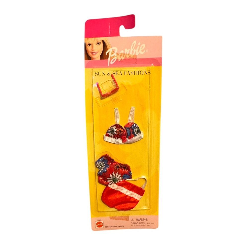 🔵 3/ $15 - Barbie Vibrant Sun & Sea Fashions Floral Fashion Set
